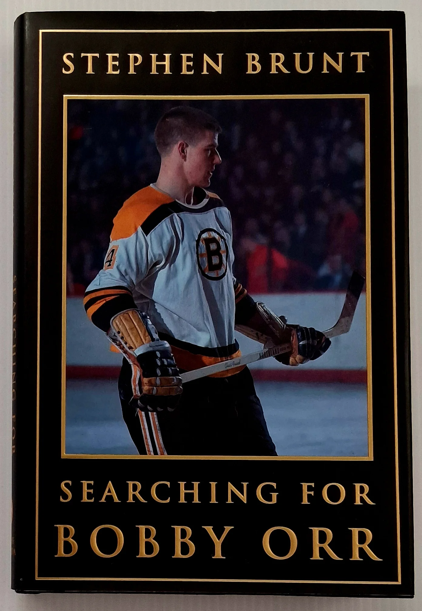 SEARCHING FOR BOBBY ORR - Stephen Brunt