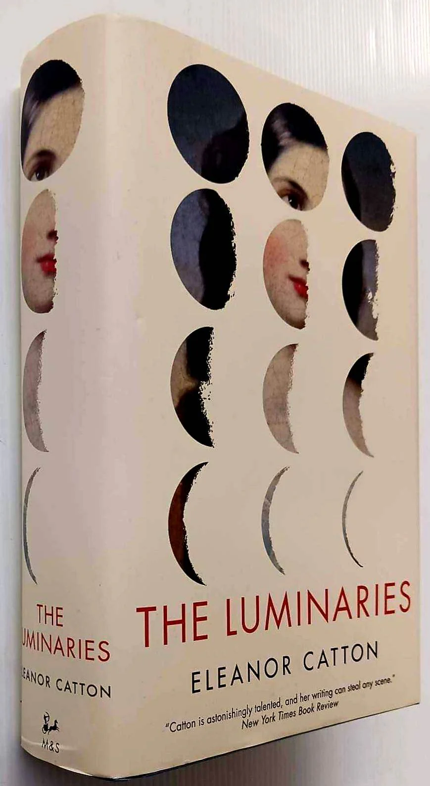 THE LUMINARIES - Eleanor Catton - Image 5