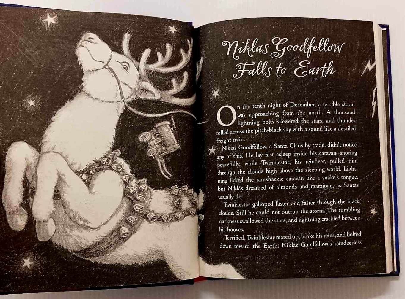 WHEN SANTA FELL TO EARTH - Cornelia Funke - Image 4